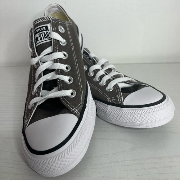 Converse Brand New Women’s size 8 Charcoal Grey (Gray) with box - Picture 2 of 10